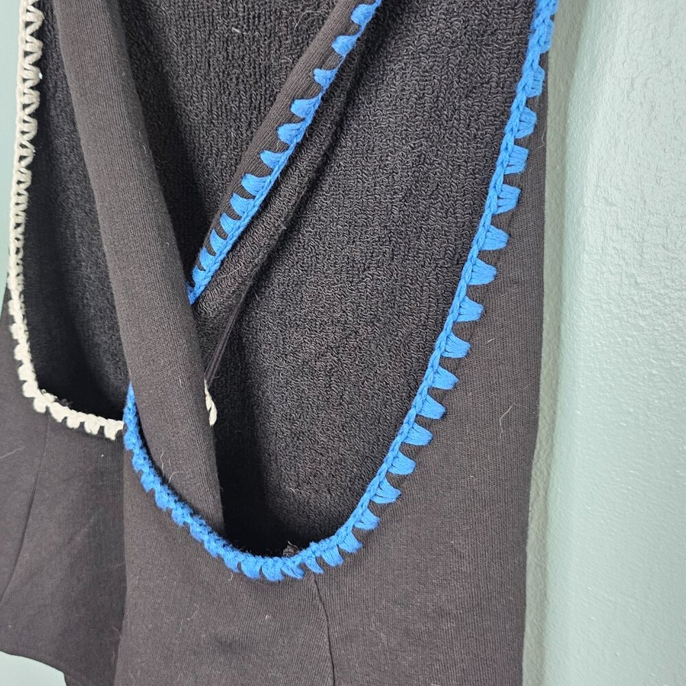 Carbon38 Crochet Twist Tank Top – Black/White/Blue – MED - Picture 5 of 7